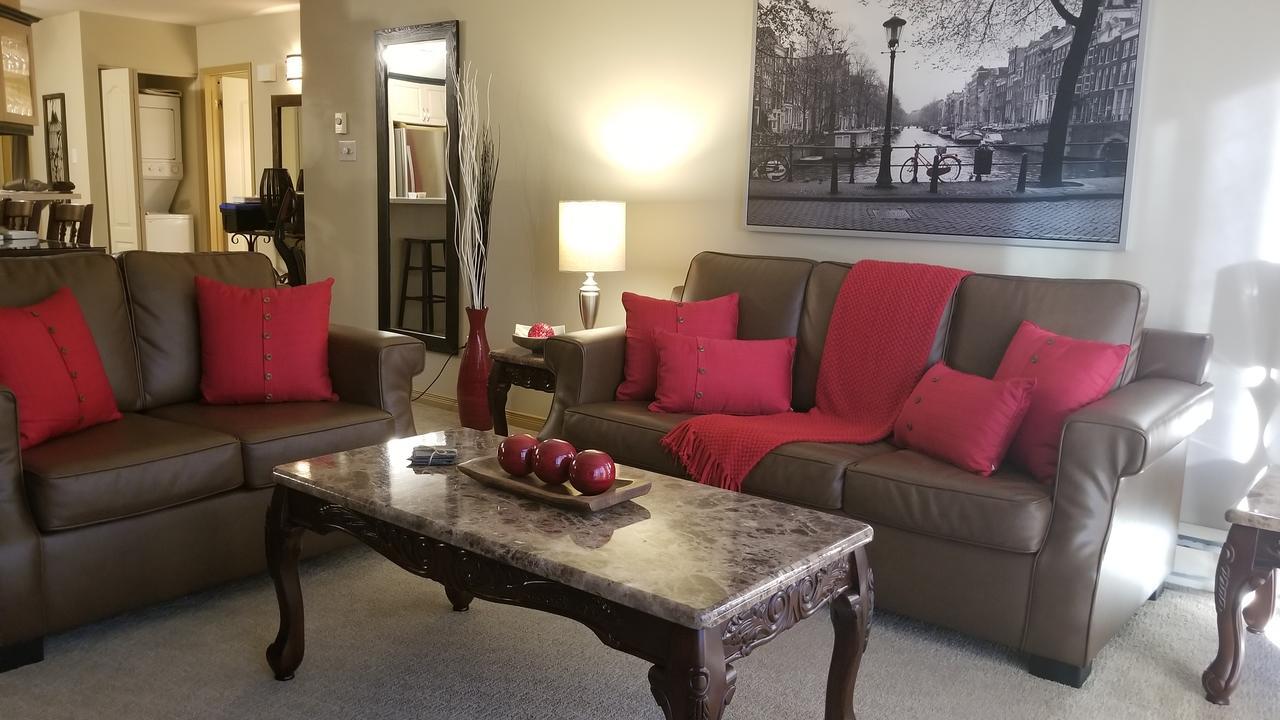 2 Bedroom Condo In Pedestrian Village By Amazing Property Rentals Mont-Tremblant Luaran gambar