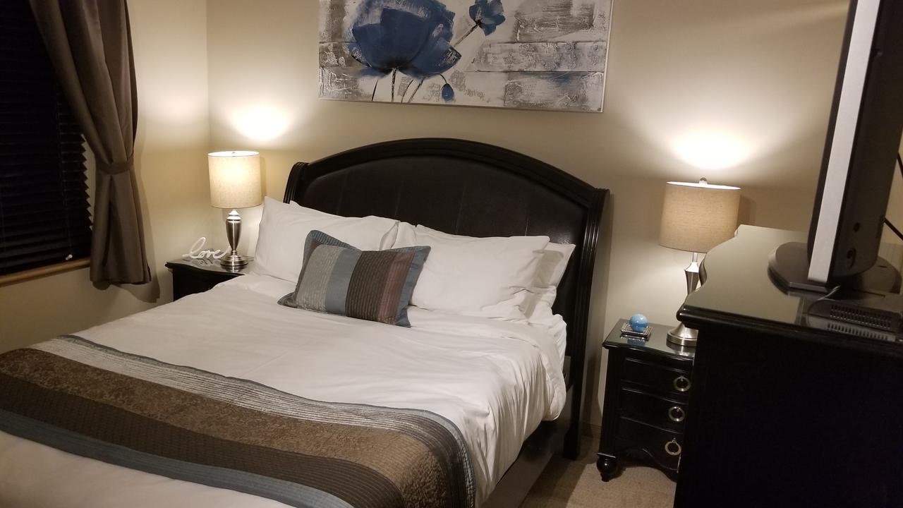 2 Bedroom Condo In Pedestrian Village By Amazing Property Rentals Mont-Tremblant Luaran gambar